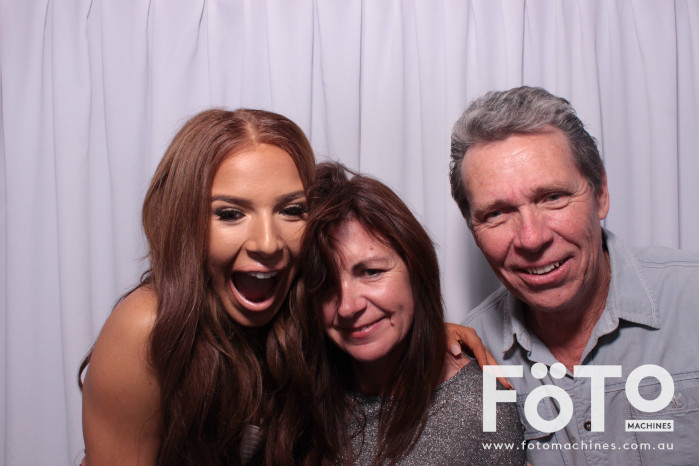 Billy's 21st | View more photos from the event at gallery.fotomachines.com.au/u/FOTOMachines/Billys-21st